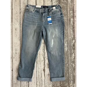 Judy Blue V Front Cool Denim Boyfriend Jeans 15 35